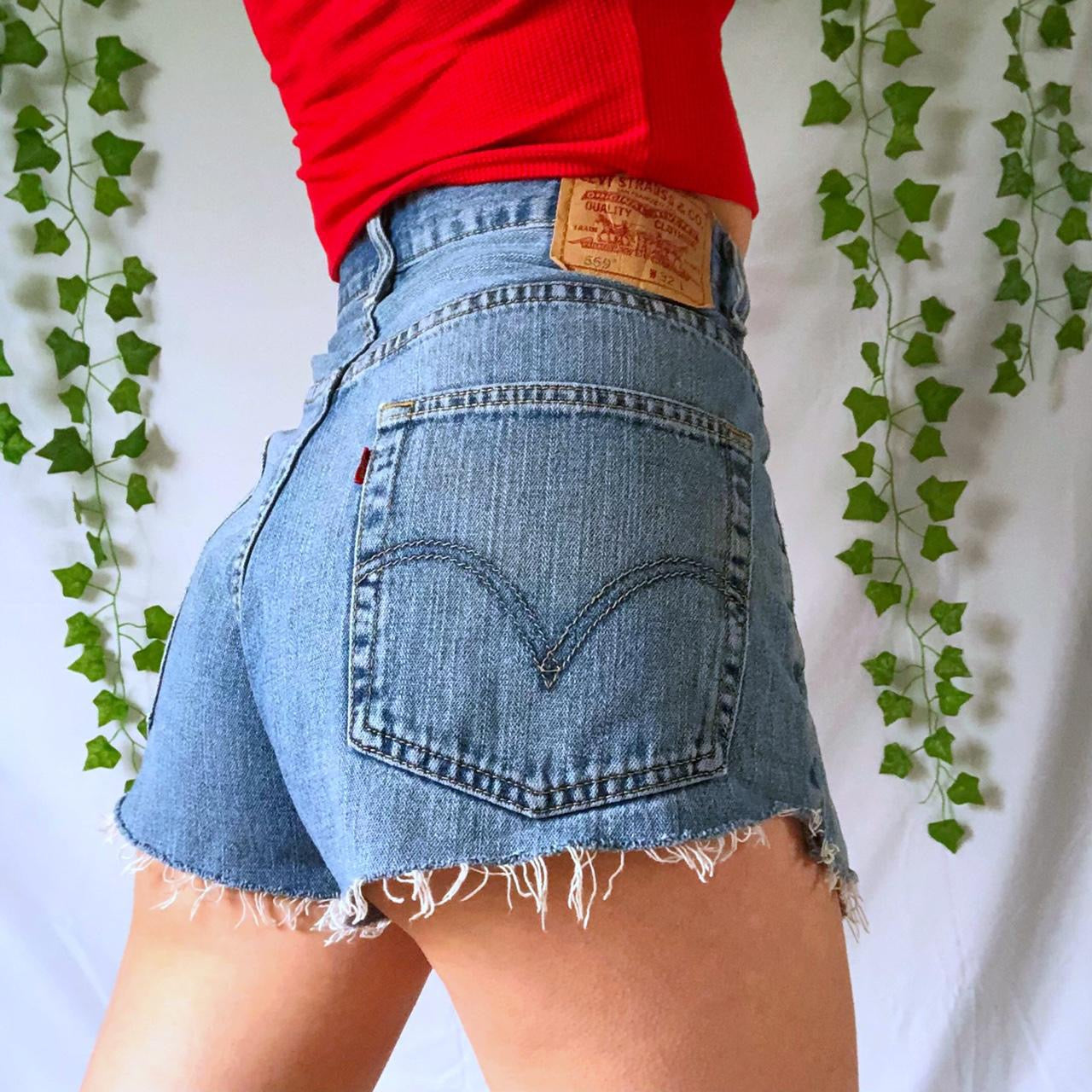Vintage 90s Levi’s 569 Cutoff High Waisted Shorts