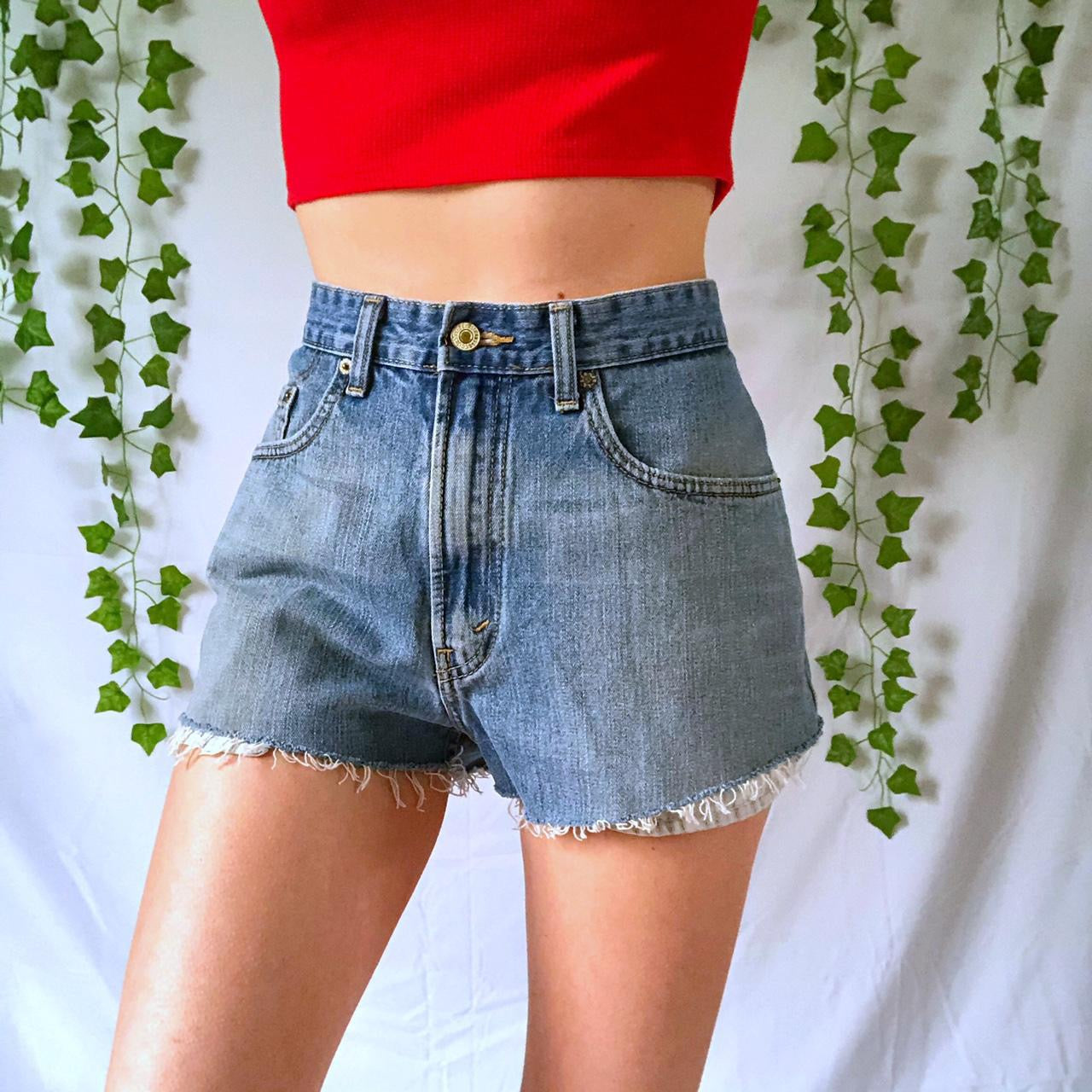 Vintage 90s Levi’s 569 Cutoff High Waisted Shorts