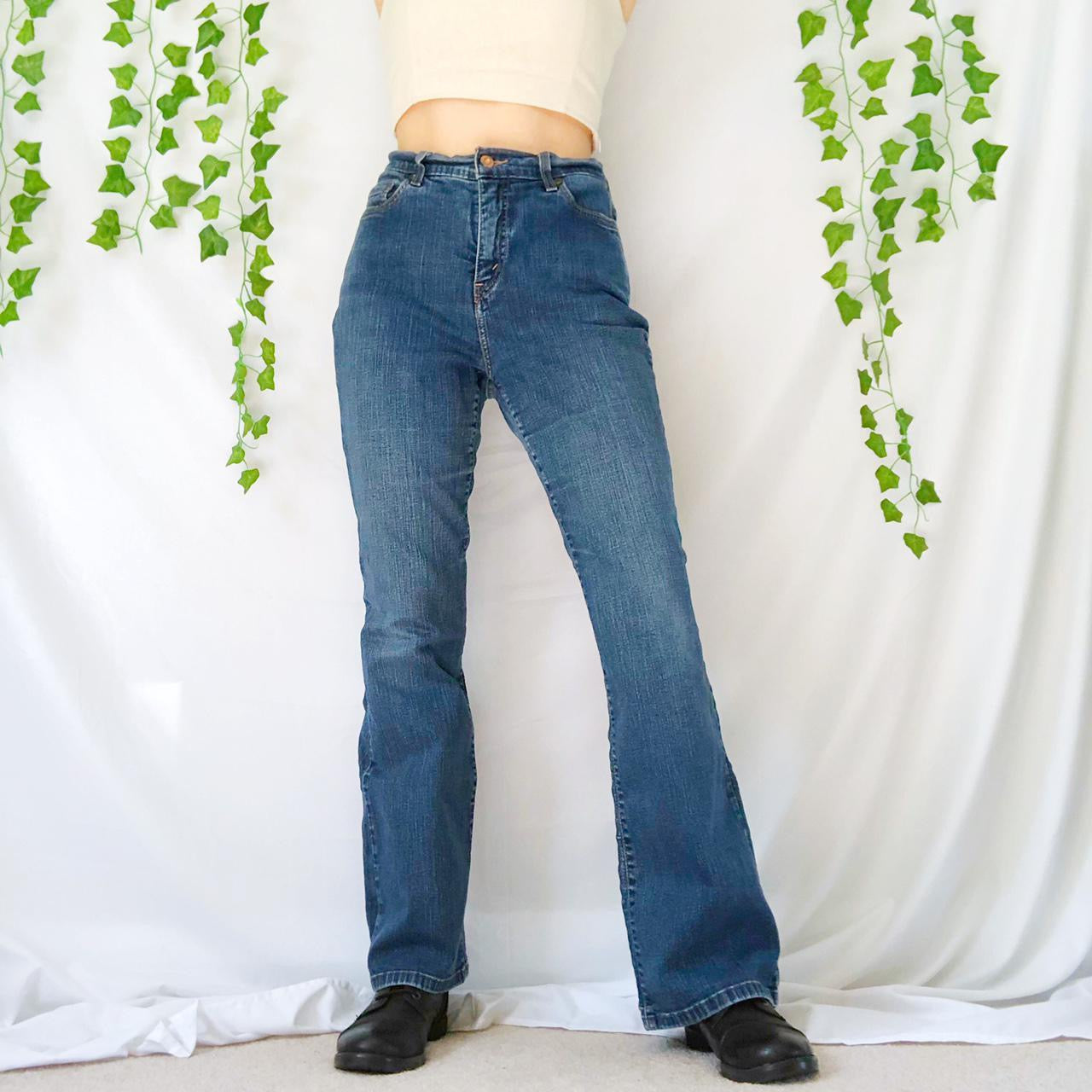 Vintage Y2K Levi’s 512 flare jeans